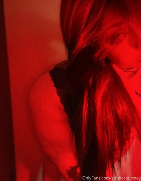 stfuitscourtney perfekte hd galerien