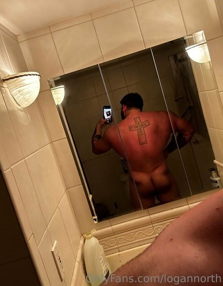 logannorth porno akt fotos