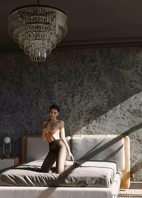 nita x model kunst bild