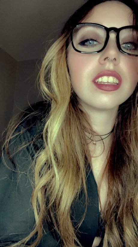 allimoonaxxx freie sex bilder