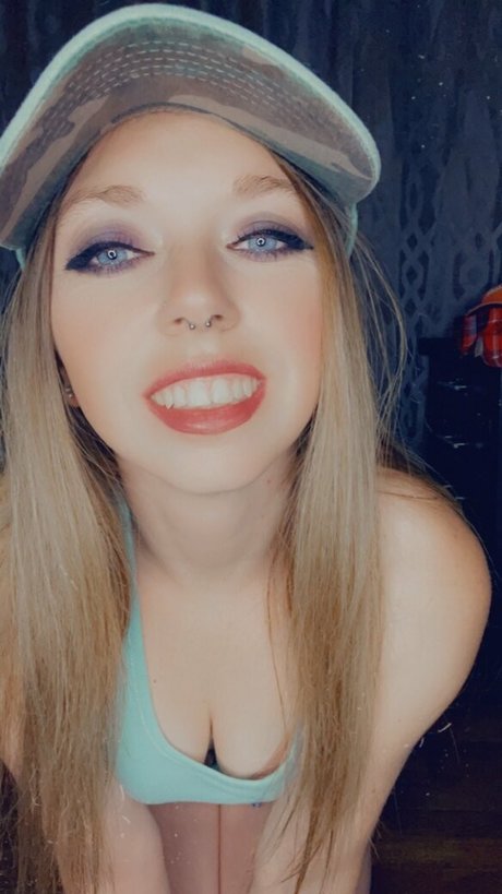 allimoonaxxx porno kunst bild