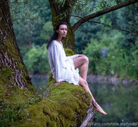 indische teenager-onlyfans nackt kostenlose bild