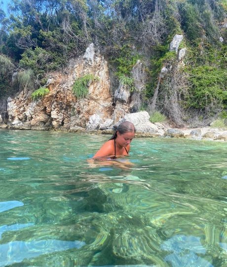 Leah Booth model nackten bild