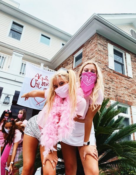 paar schwule onlyfans hübsche heiße archiv