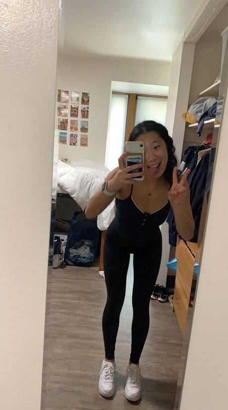 Alison L perfekte erwachsene galerie