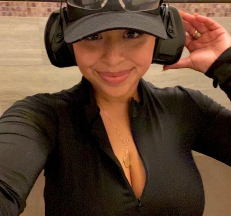 schwangere asiatische onlyfans nackt freie foto