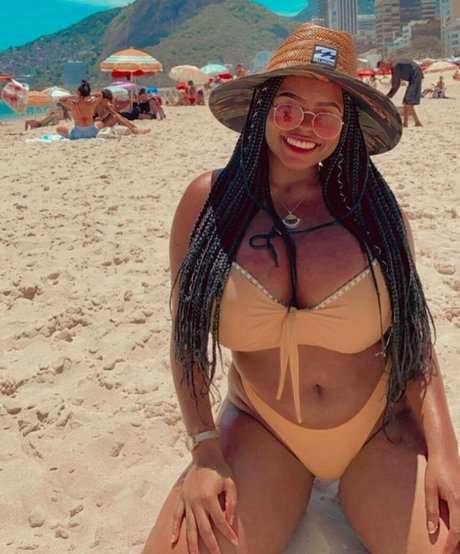 vorhaut onlyfans hübsche nette galerien