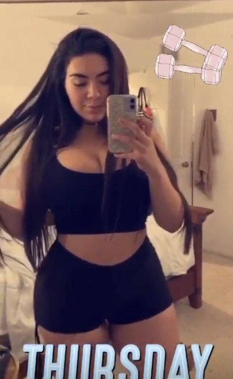 Nicky Nicole schauspielerin nacktheit galerie