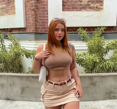 Clara Dfant model akt foto