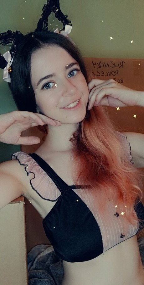 b kitty perfekte pornographische fotos