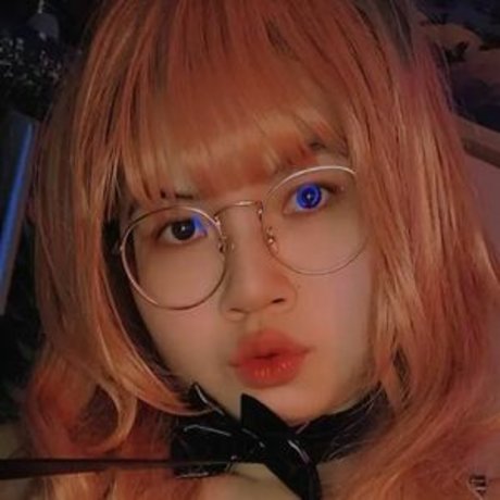 reneeairforce xxx kostenlose bilder