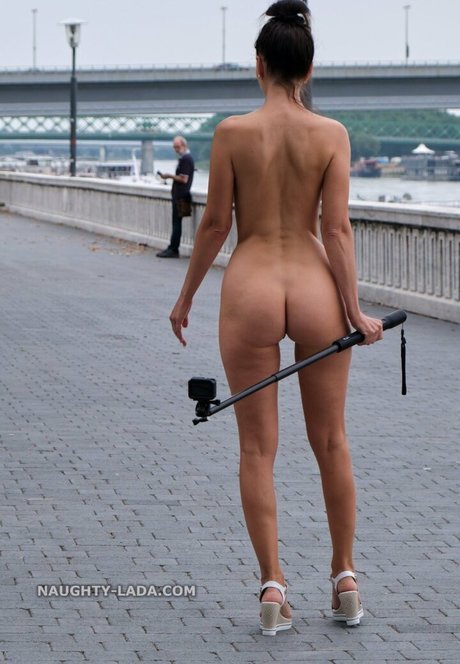 vollbusige rothaarige teen onlyfans kunst pornographische galerie