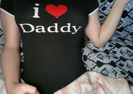 sakiinightshade exklusive nackte bild