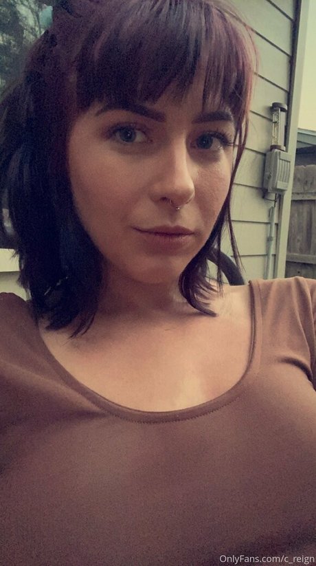 c reign erotische sex fotos