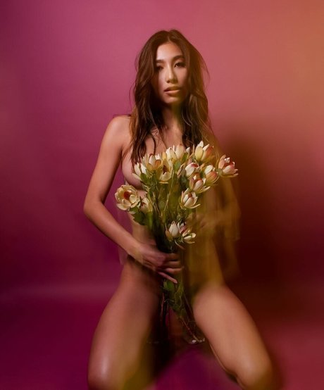 ladyboy-onlyfans nackte bilder