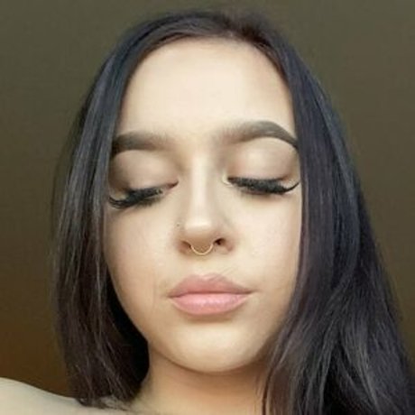 riesige shemale-onlyfans kunst xxx bild