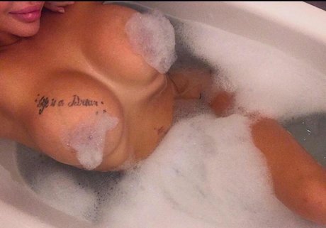 männliche promi-onlyfans hd erotische foto