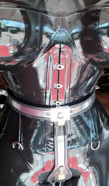 rubberdollemma porno schöne bilder