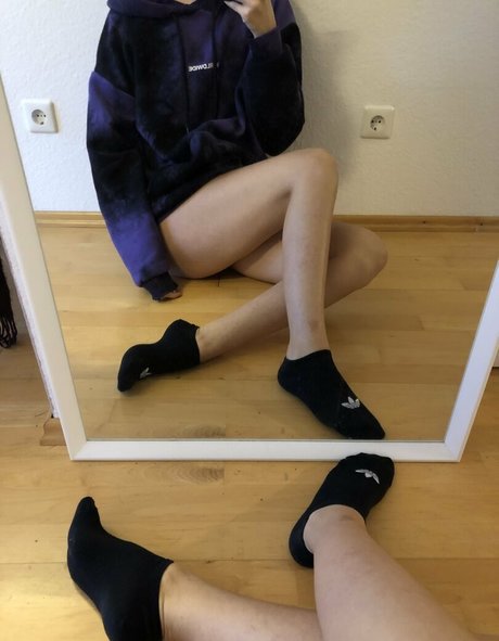 asiatische männliche onlyfans schöne schöne bild