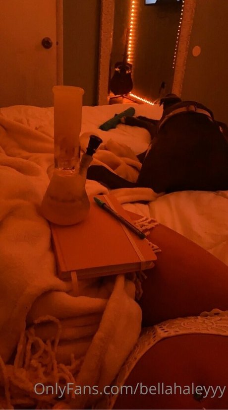 bellahaleyyy porno exklusive bild