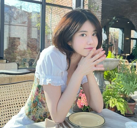 Lee Hayun exklusive nackte archiv