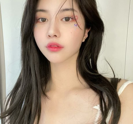 Lee Hayun model schöne bilder