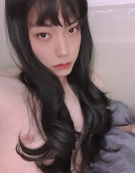 asiatische dp-onlyfans freie kunst galerie