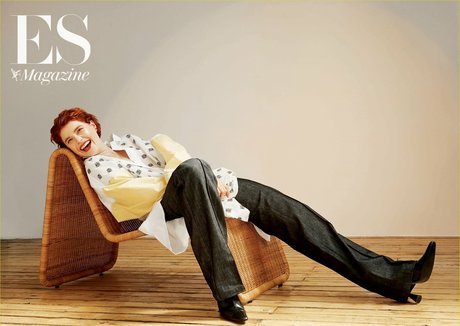 Jessie Buckley pornostar kostenlose galerie