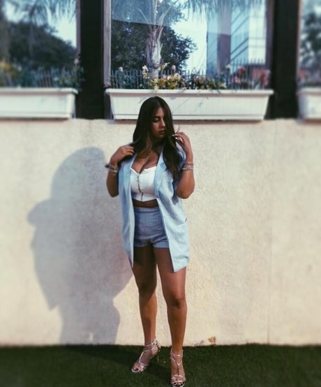 indische teenager-onlyfans heiße schöne bilder