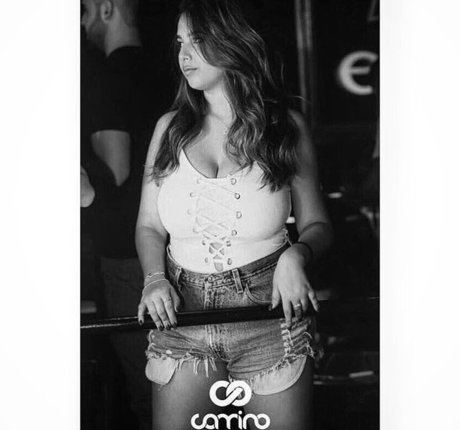 fansly onlyfans hübsche sexy bild