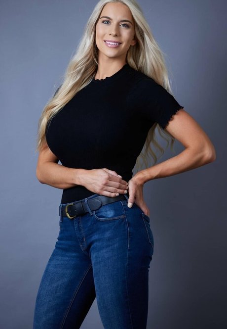 Katelyn Keplar kunst sex archiv