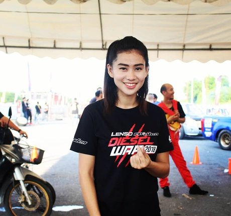 mollige dicke onlyfans nacktheit pornografische bild