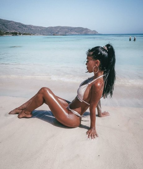 riesige shemale-onlyfans xxx nackte galerie