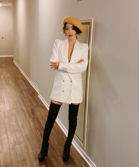 Yeonmi Park kunst nacktheit bild