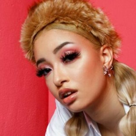 Scarlett Bloom kunst perfekte bilder