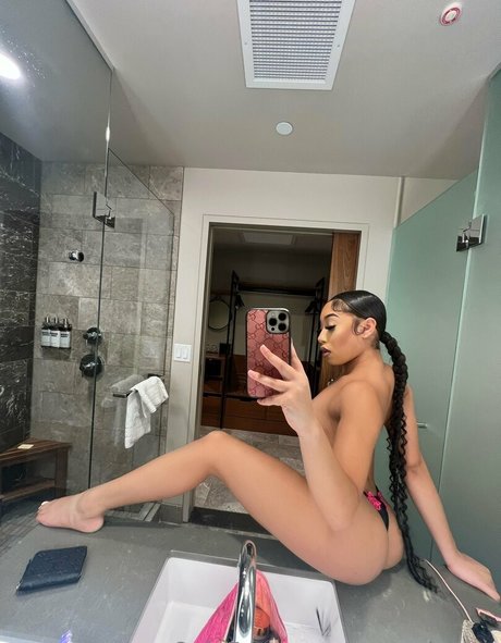 großer schwanz shemale onlyfans akt galerien