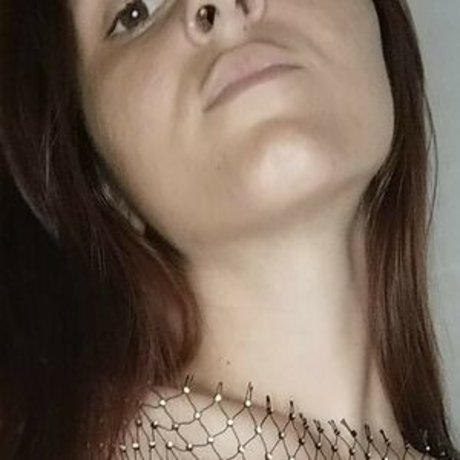 gepiercte brustwarzen onlyfans exklusive kunst galerien