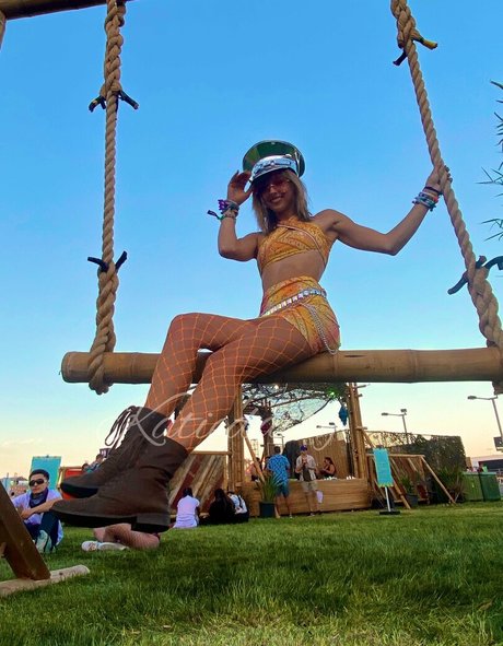 Katiedaisy porno perfekte archiv