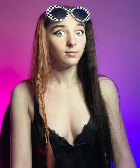 reife blonde onlyfans schöne kunst galerien