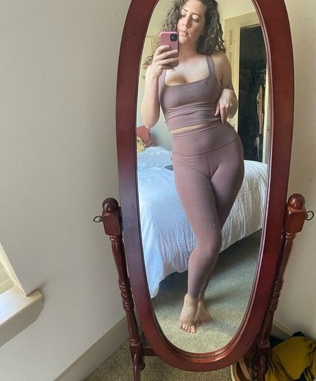 Nicole Quinn kunst porno bild