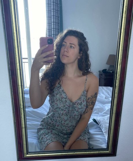 vollbusige ebenholz-onlyfans hübsche heiße foto