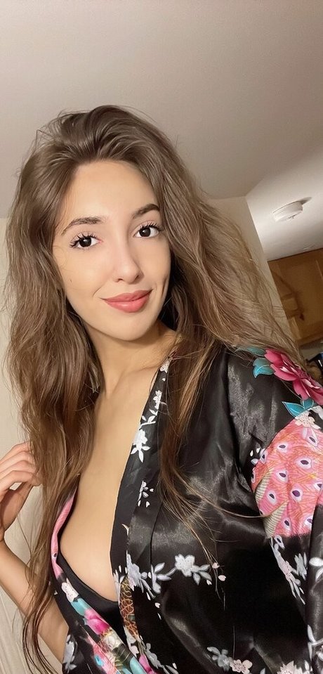 Coral Larsen porno erwachsene galerien