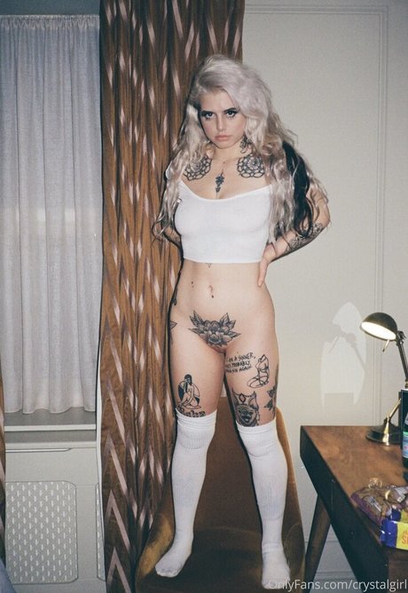 crystalgirl nackt erotische foto