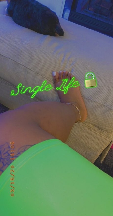 DimeBeracky erwachsene nacktheit galerien