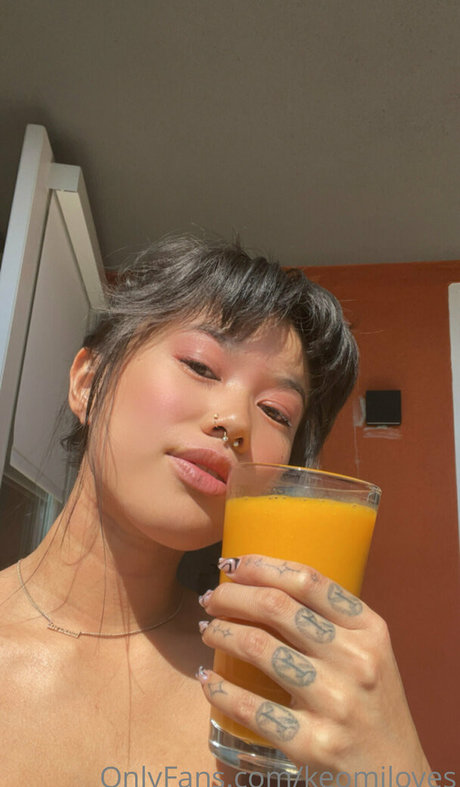 Keomiloves schauspielerin heiße foto