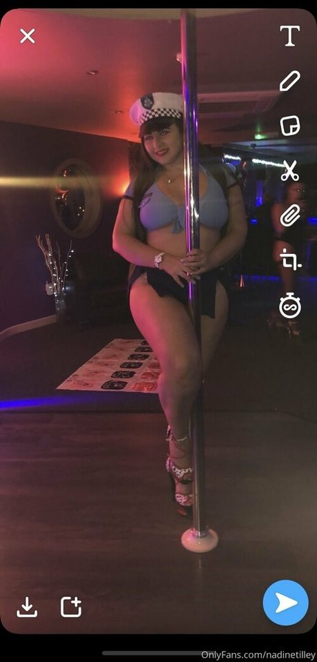 brünette doggystyle onlyfans schöne exklusive galerie