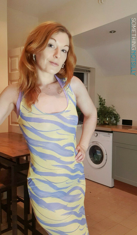 Somethingnotsilly kostenlose porno bild