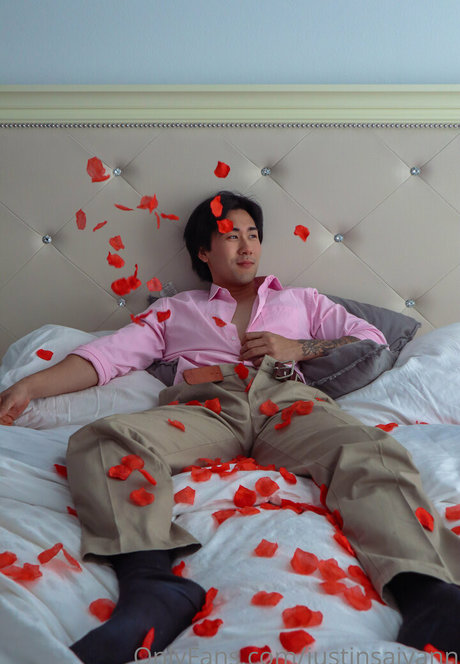 justinsaiyann nackt erwachsene fotos