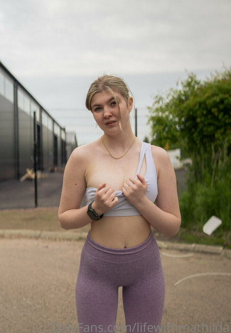 LifeWithMatilda pornostar top fotos