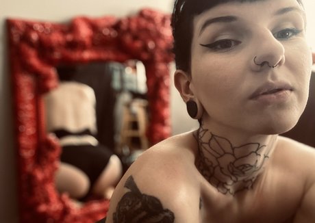 lesben strapon onlyfans erotische schöne galerie